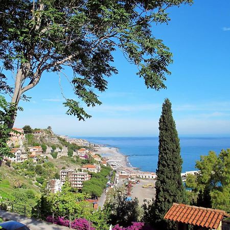 Apartment Taverna Il Cippo By Interhome Mortola Superiore Luaran gambar