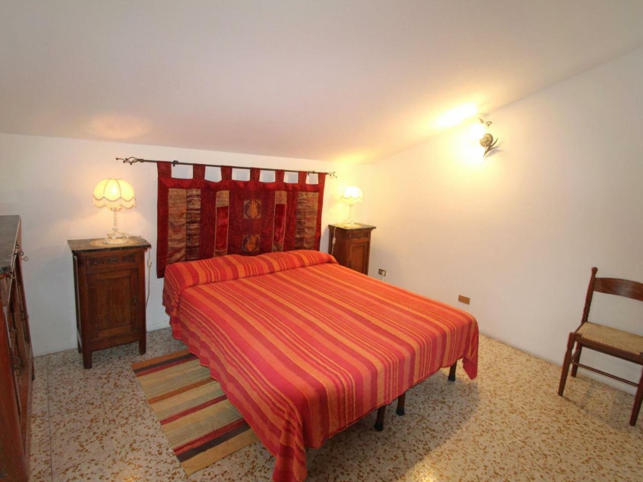 Apartment Taverna Il Cippo By Interhome Mortola Superiore Luaran gambar