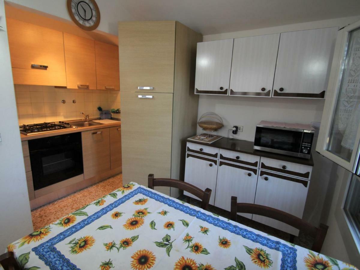Apartment Taverna Il Cippo By Interhome Mortola Superiore Luaran gambar